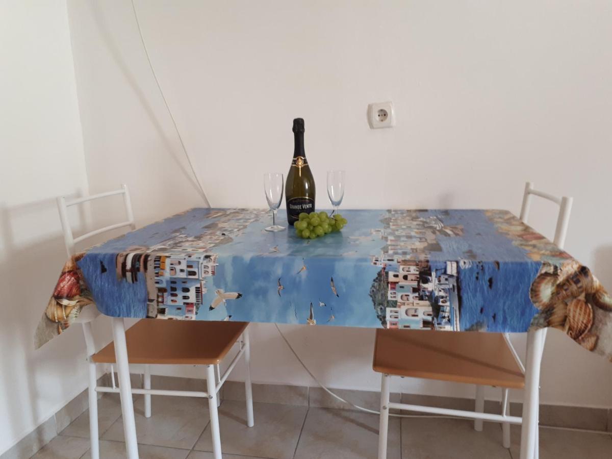 Dejan Apartment4-Top Centar Пула Екстериор снимка