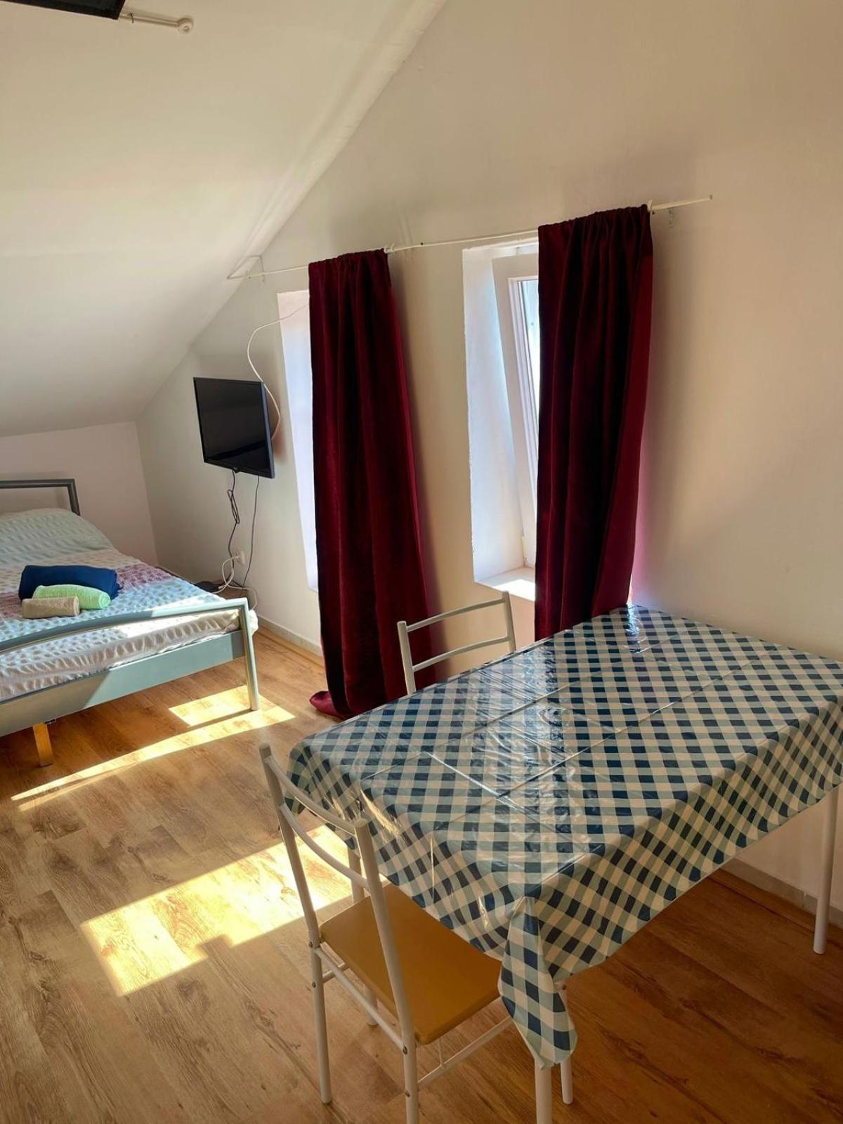 Dejan Apartment4-Top Centar Пула Екстериор снимка