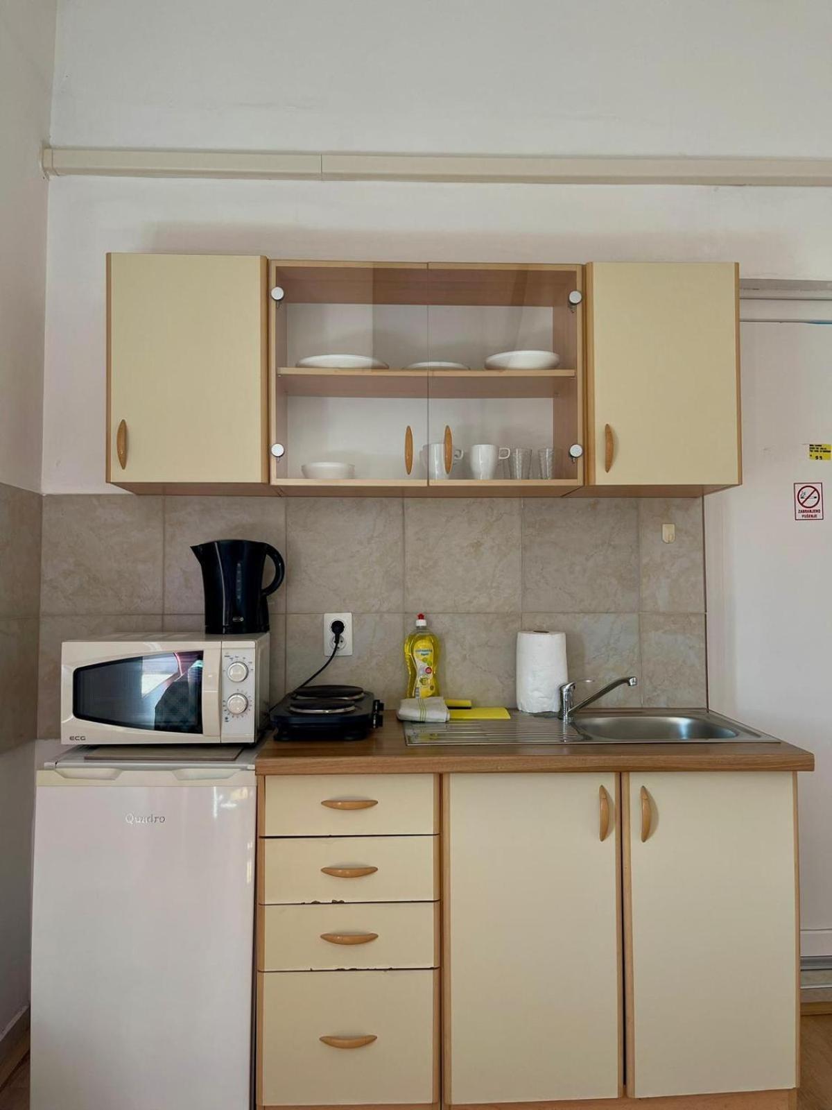Dejan Apartment4-Top Centar Пула Екстериор снимка