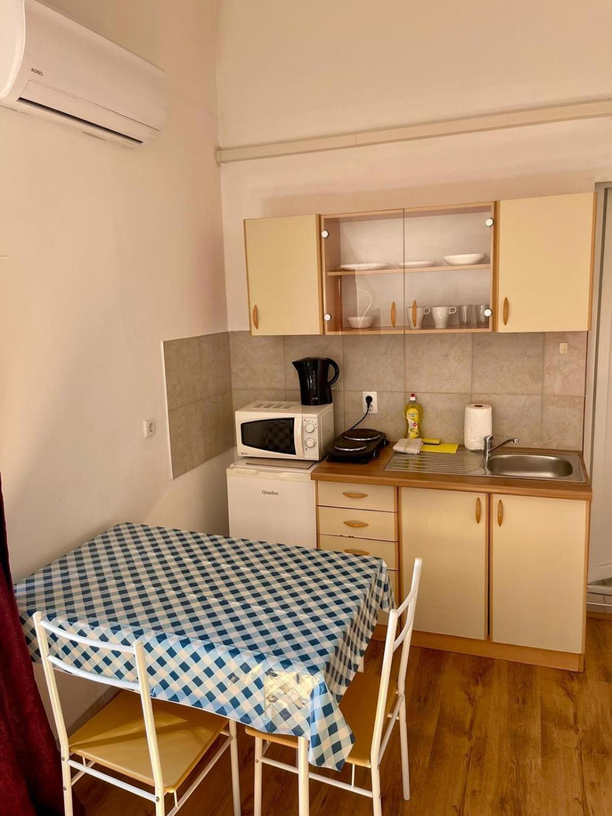 Dejan Apartment4-Top Centar Пула Екстериор снимка